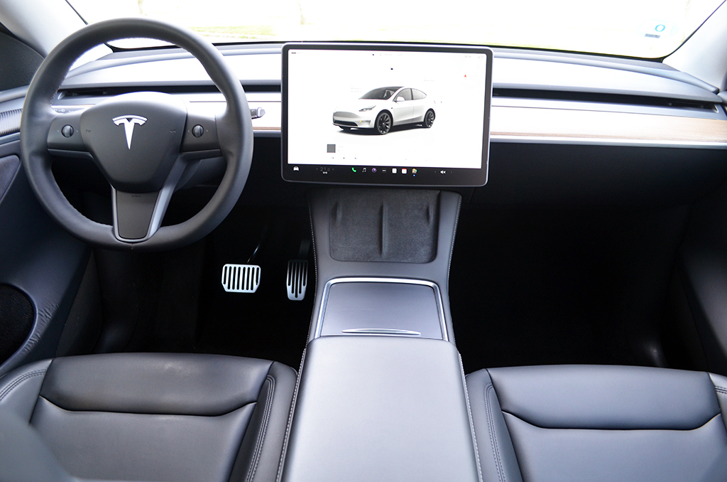 ZMOTOR: Tesla Model Y Long Range Dual Motor 514cv, 2023, Llantas 20 ...